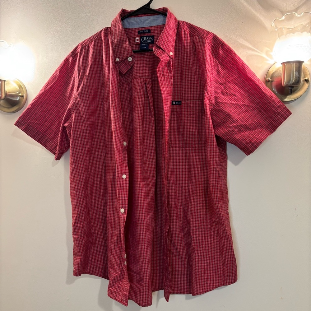 Chaps Men’s Red Checkered Short Sleeve Button Down Shirt Size Large